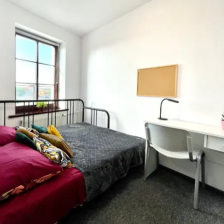 Pro-invest House *