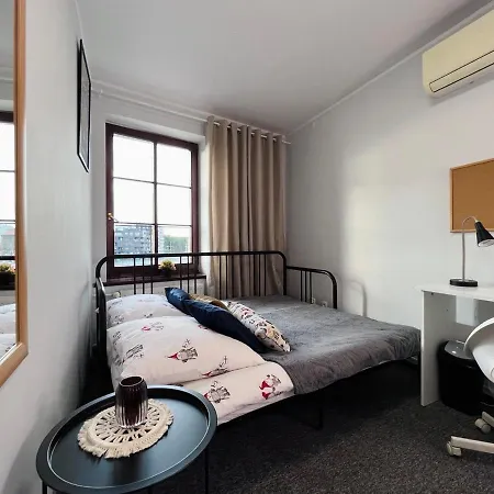 Pro-invest House Ostello