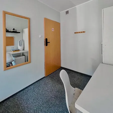 Pro-invest House Ostello *