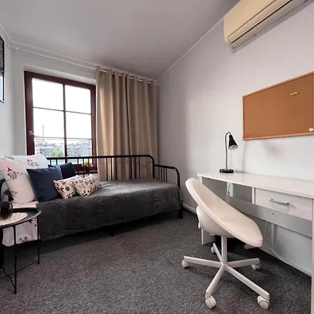 Pro-invest House Auberge de jeunesse