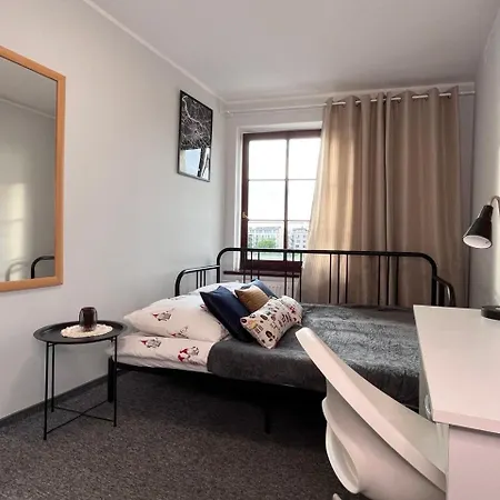 Pro-invest House *