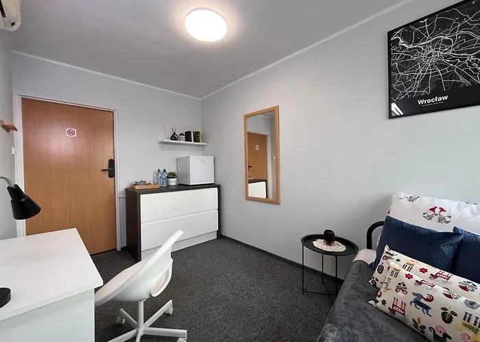 Hostel Pro-invest House *